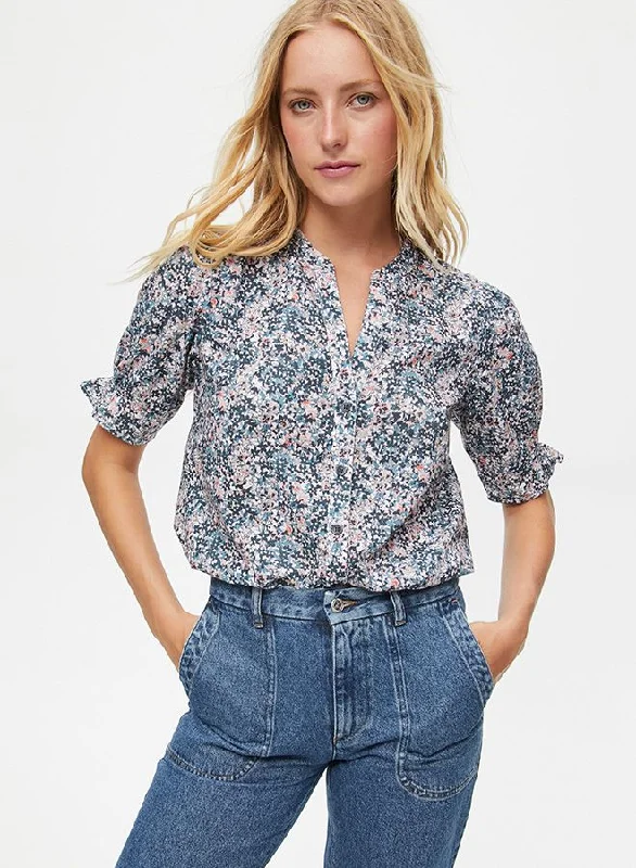 Outdoor down jacketAlessa Button Down Top