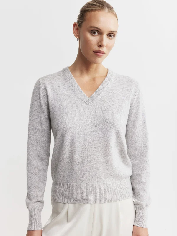 Summer Knit TopsEssential Cashmere Rib V Sweater - Grey Melange